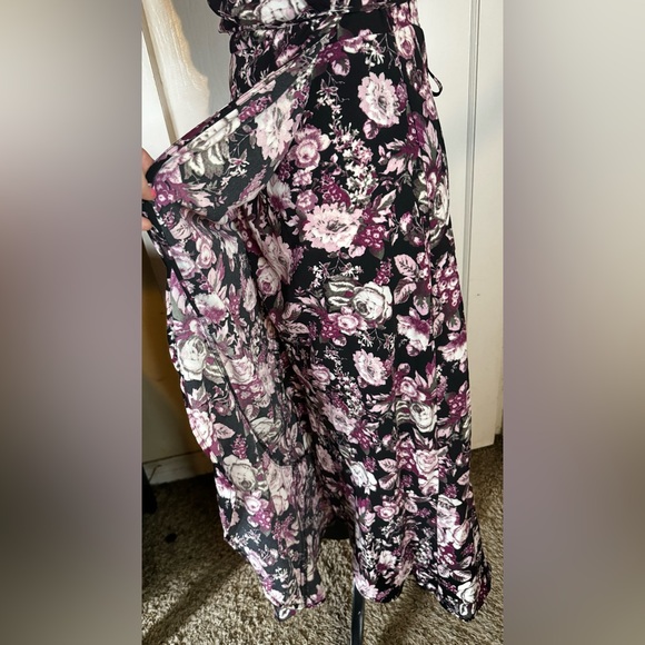 Free Press Floral Wrap Dress Flowy Lorelei Gilmore Girls romantic feminine maxi - Picture 5 of 13